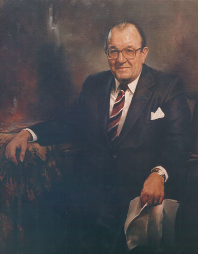 Dr Robert L Evans